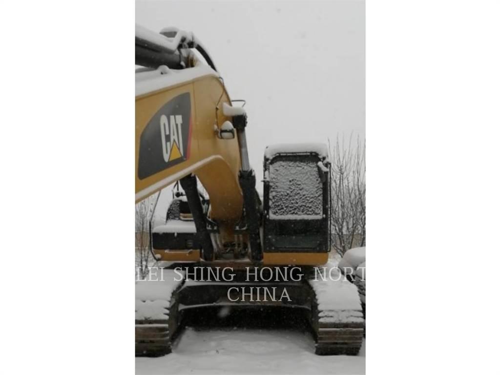 CAT 336D2 Bandgrävare