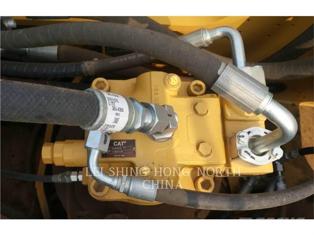 CAT 336D2 Bandgrävare