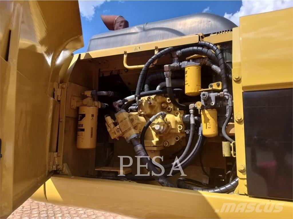 CAT 336DL Bandgrävare