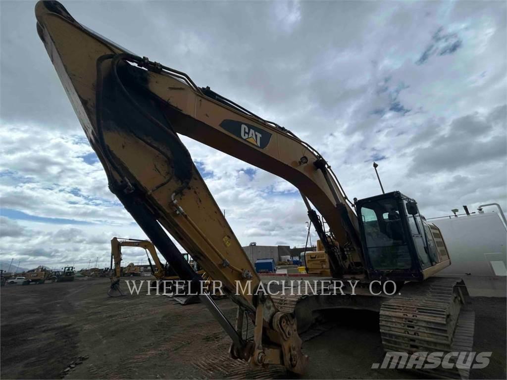 CAT 336F L CF Bandgrävare