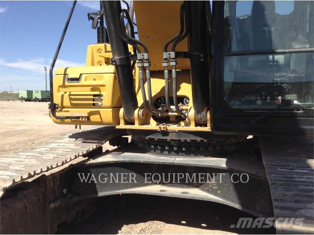 CAT 336FL THB Bandgrävare