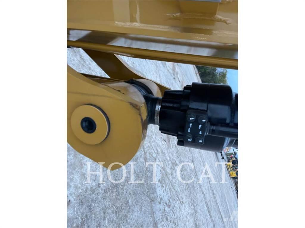 CAT 340 12 TC Bandgrävare