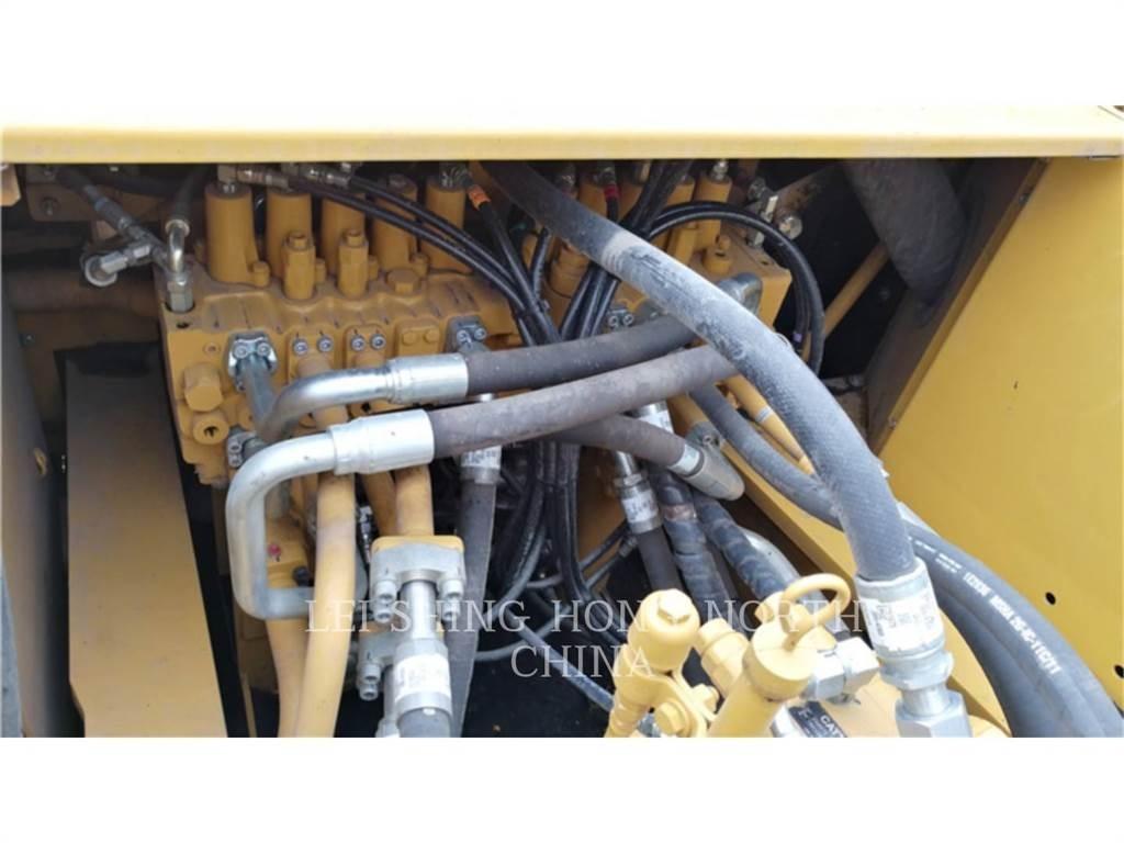 CAT 340D2L Bandgrävare