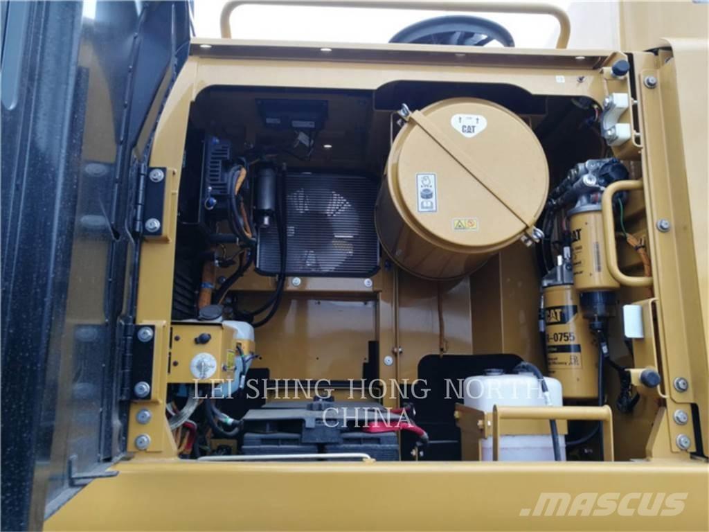CAT 349D2 Bandgrävare