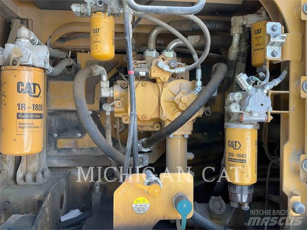 CAT 349FL + Bandgrävare