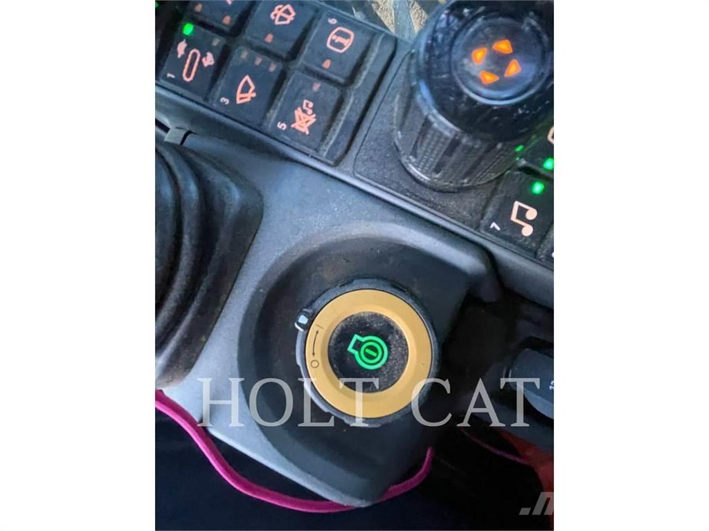 CAT 352-08FG Bandgrävare