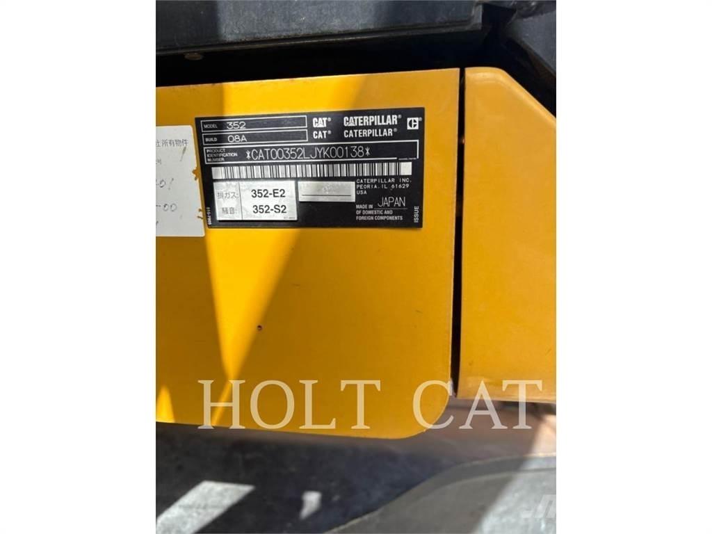 CAT 352 11 Bandgrävare