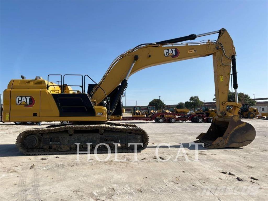 CAT 352 11 Bandgrävare