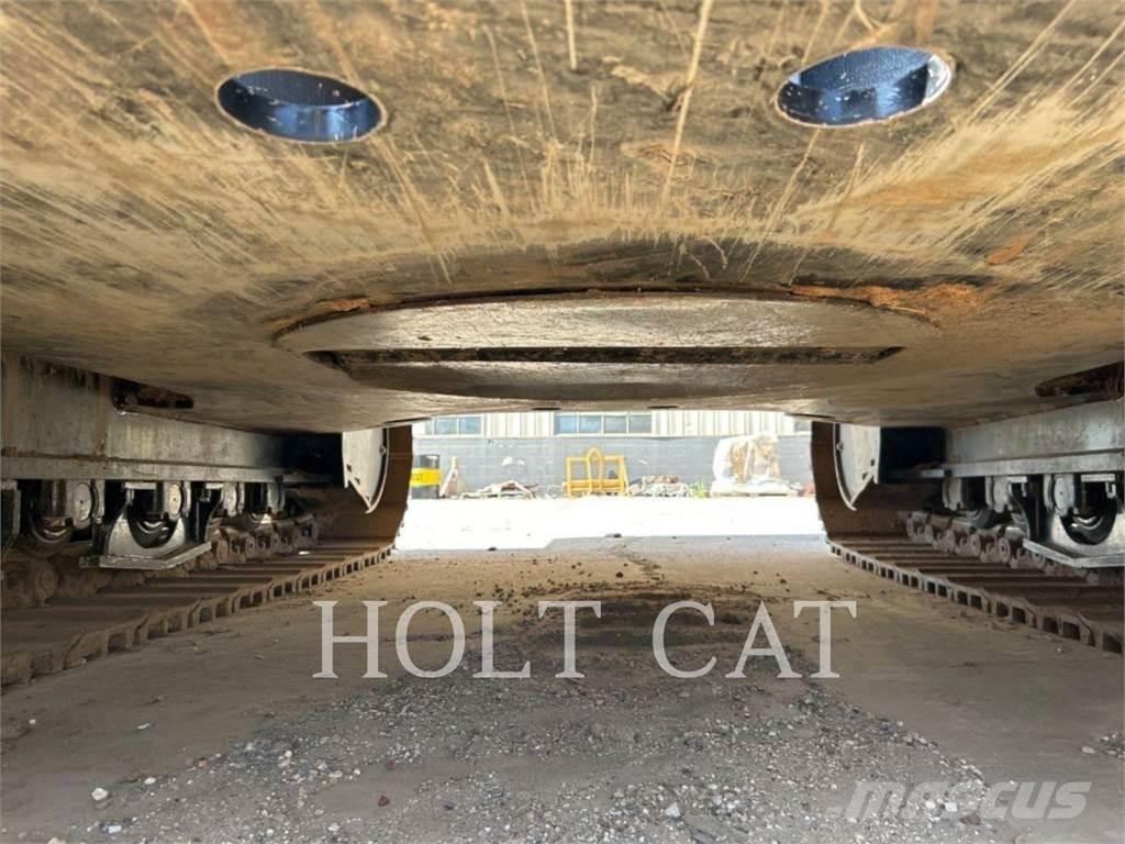 CAT 352 11 TC Bandgrävare
