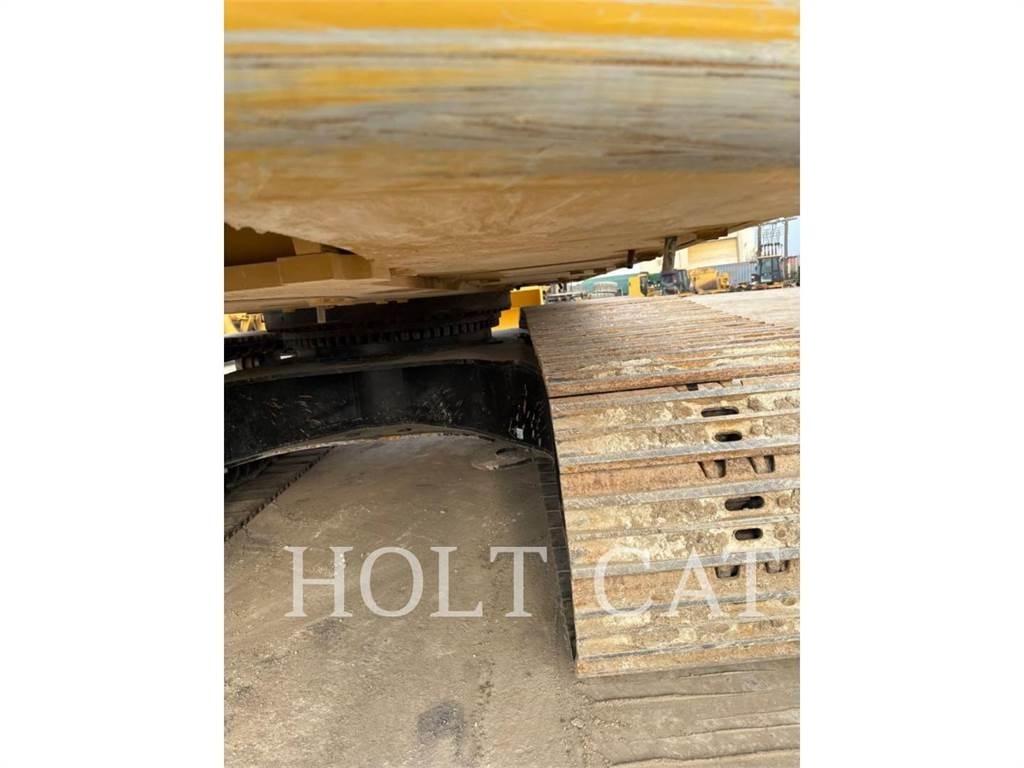 CAT 352 12 TC Bandgrävare