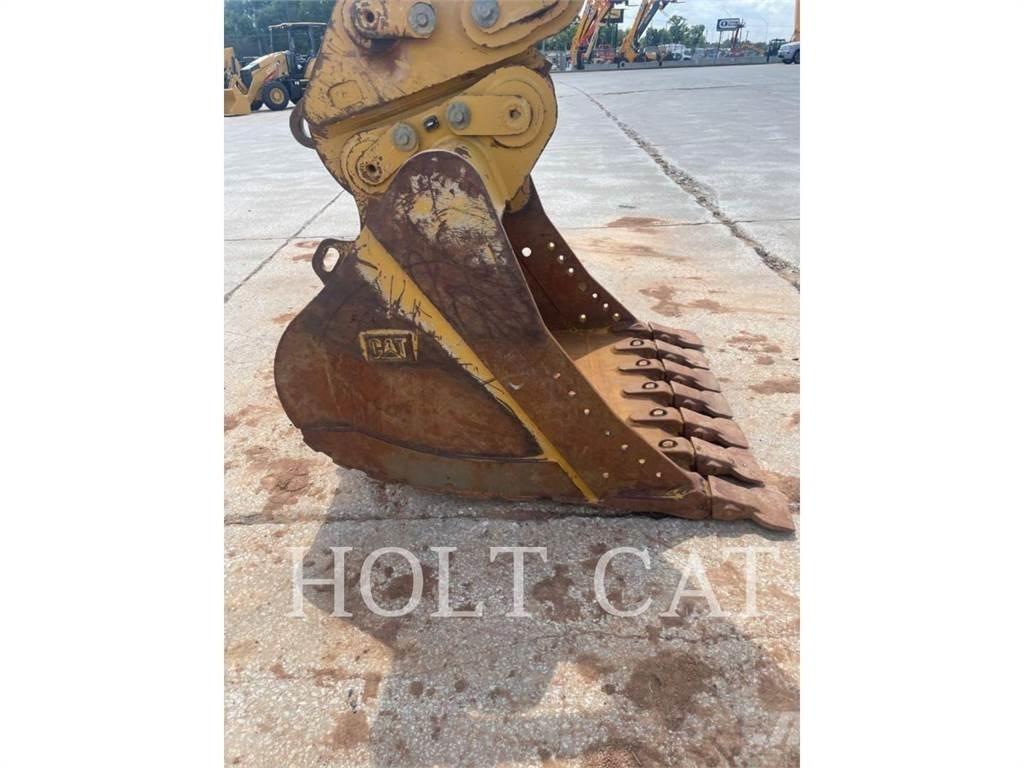 CAT 352 12 TC Bandgrävare