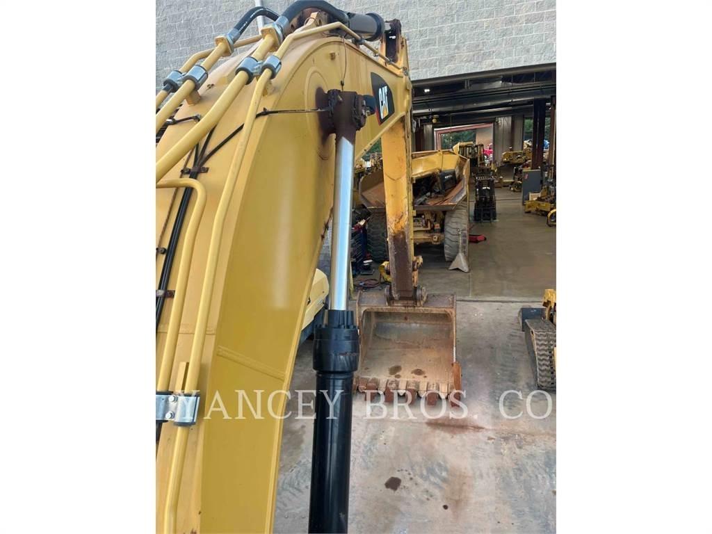 CAT 352F Bandgrävare