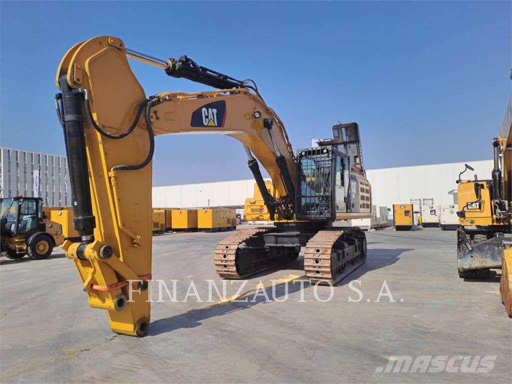 CAT 352FL Bandgrävare