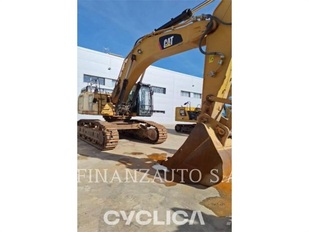 CAT 352FL Bandgrävare