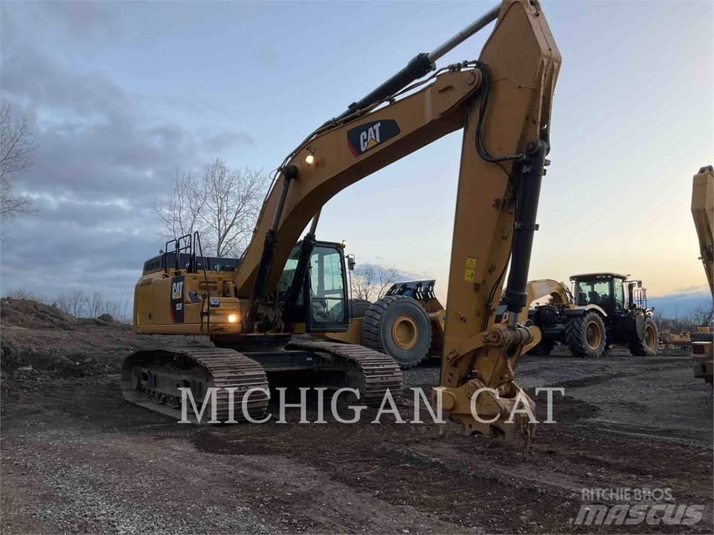 CAT 352FVG Bandgrävare