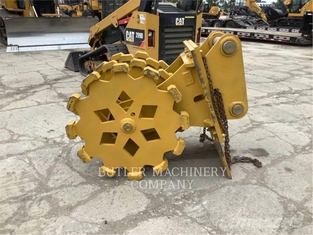 CAT 36 COMPACTOR WHEEL Entreprenad - Övrigt