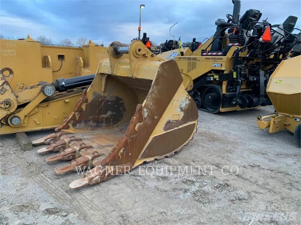 CAT 374 Bandgrävare