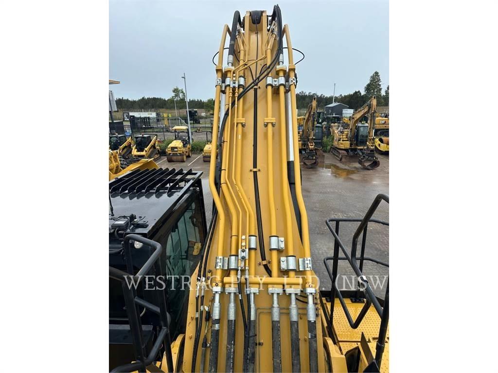 CAT 374-07 Bandgrävare