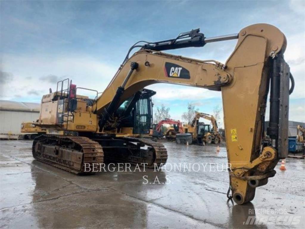 CAT 374F Bandgrävare