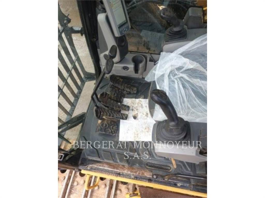 CAT 374F Bandgrävare