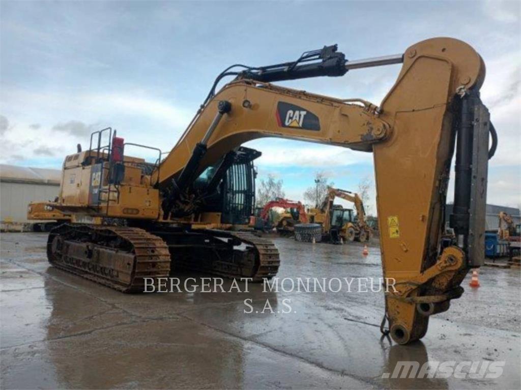 CAT 374F Bandgrävare
