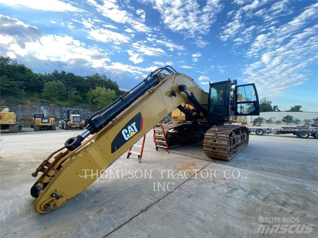 CAT 390FL Bandgrävare