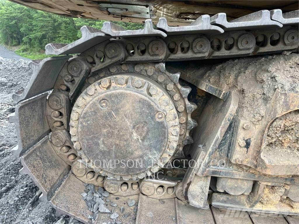 CAT 390FL Bandgrävare