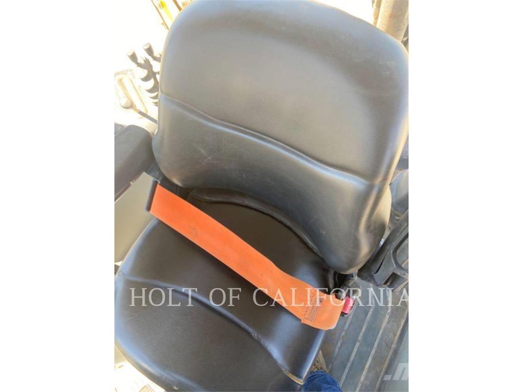 CAT 415 Grävlastare