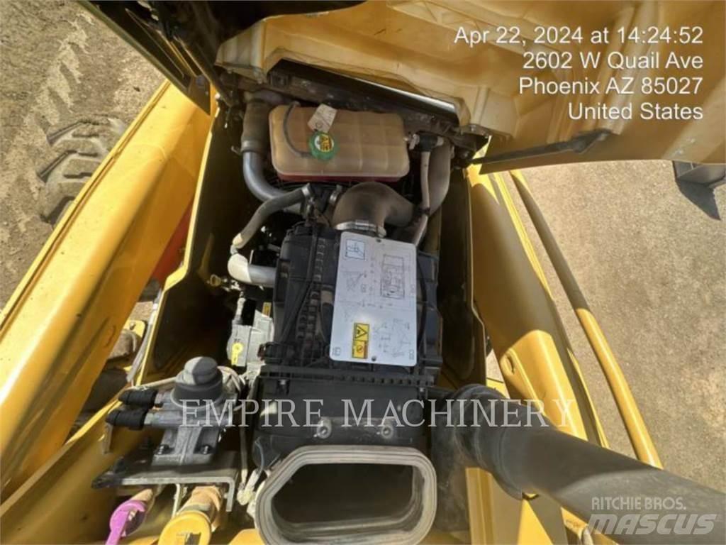 CAT 415F2 4EO Grävlastare