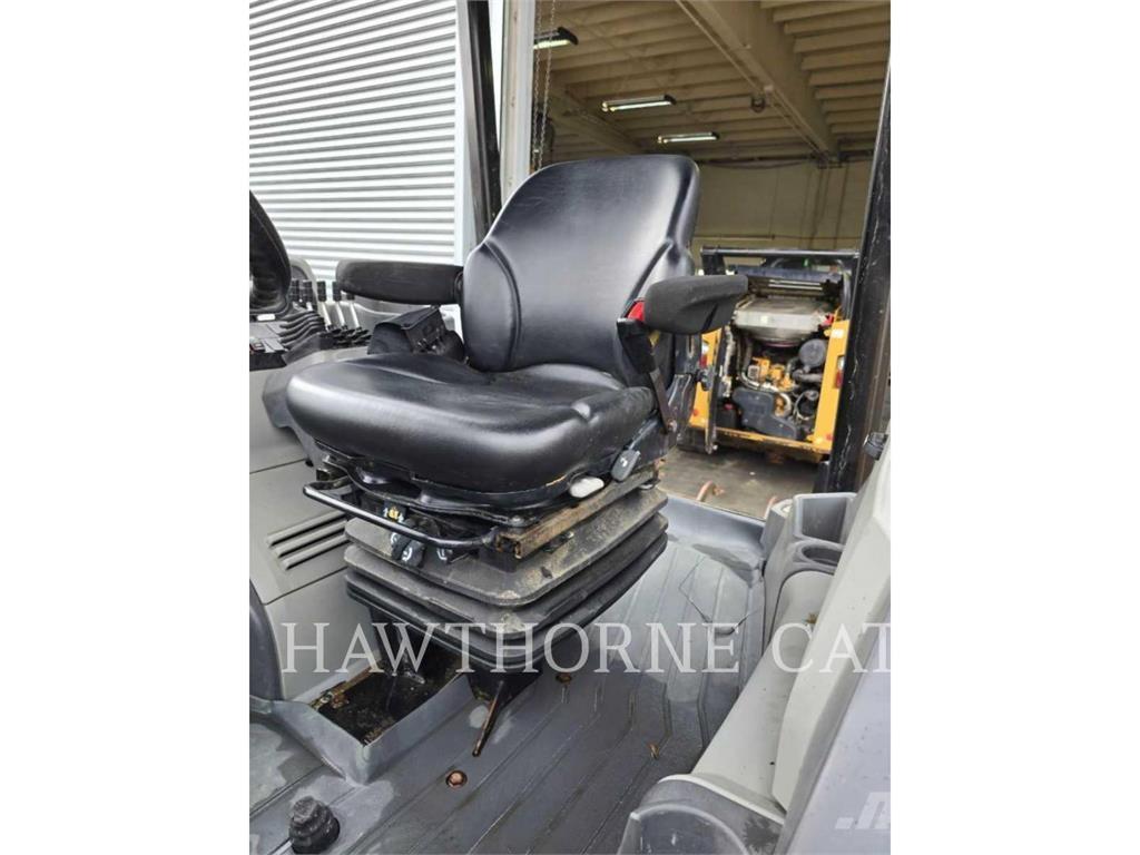 CAT 415F2 IL Grävlastare