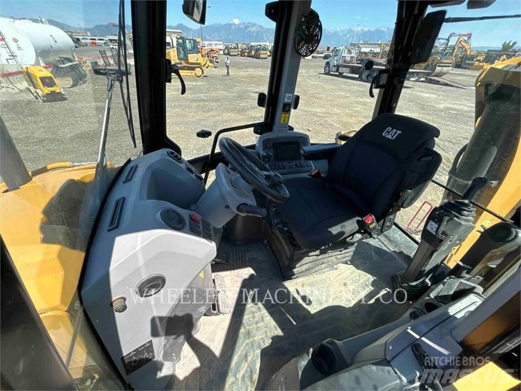 CAT 420 Grävlastare