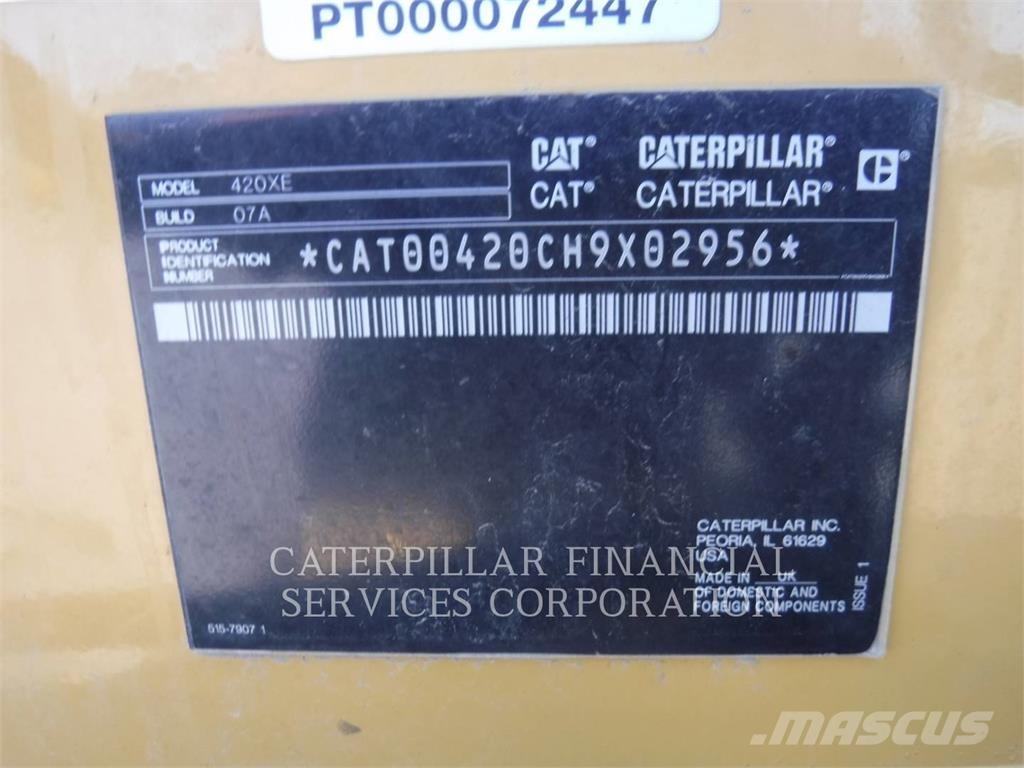 CAT 420-07XE Grävlastare