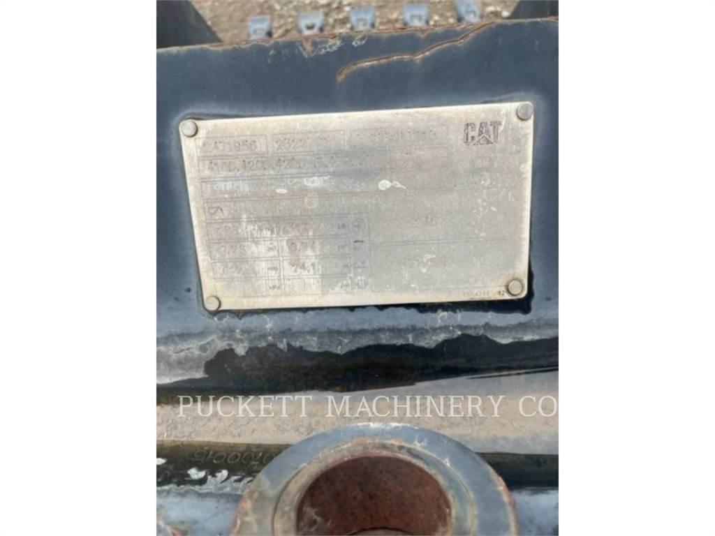 CAT 420 24 HC BUCKET Skopor