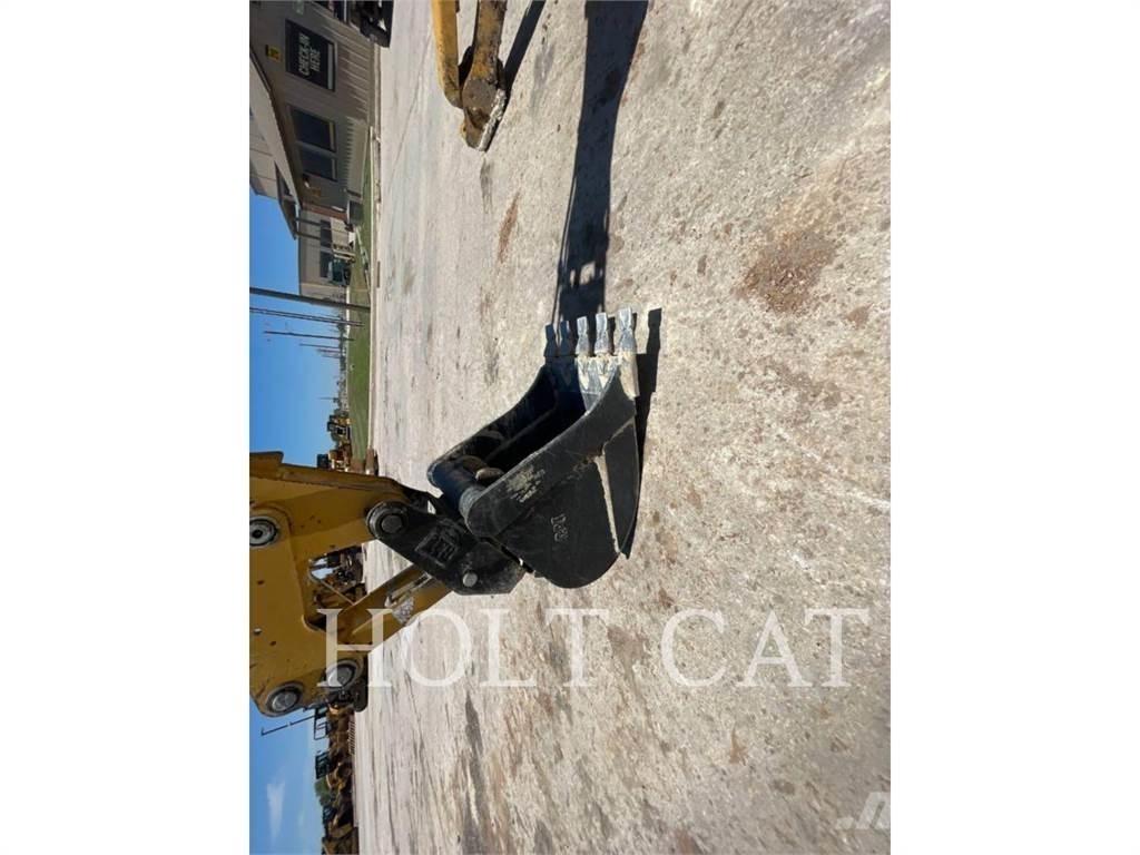CAT 420 4SX Grävlastare