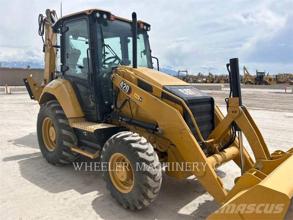 CAT 420 CF Grävlastare