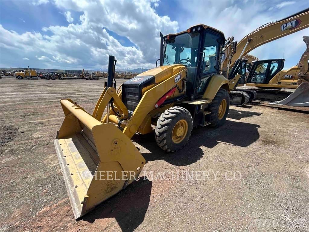 CAT 420 CF Grävlastare