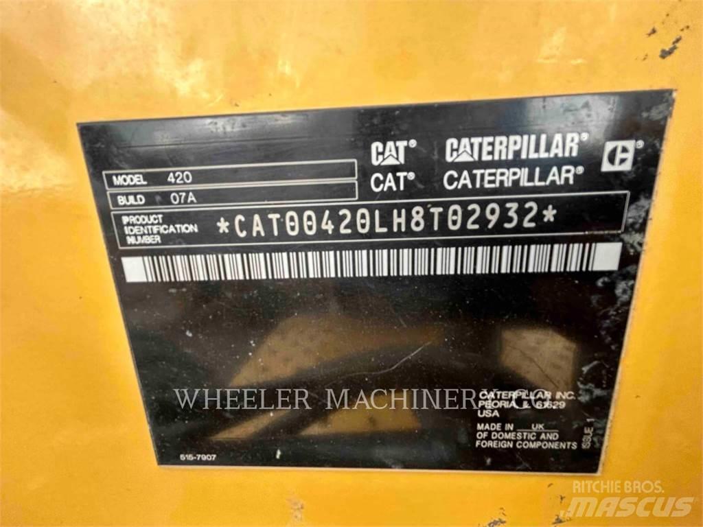 CAT 420 CF Grävlastare