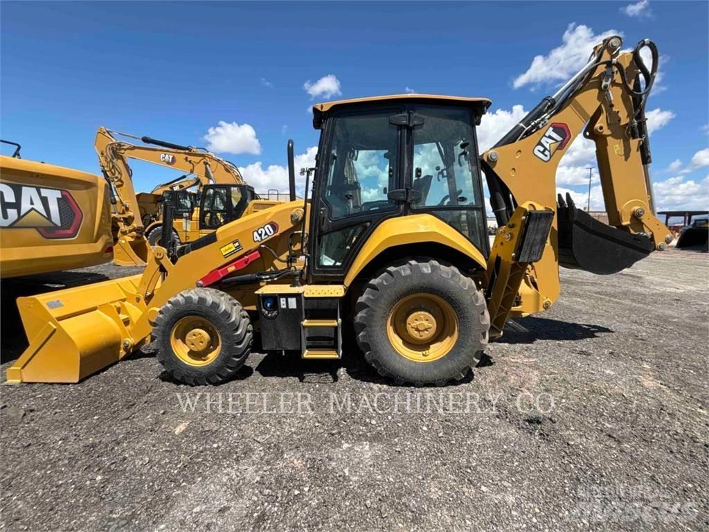 CAT 420 CF Grävlastare