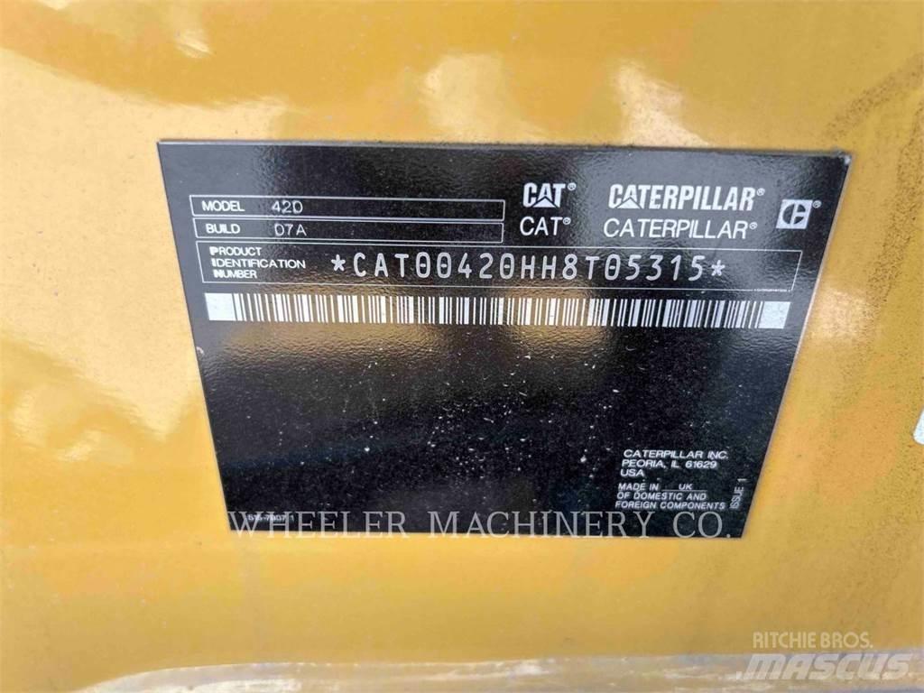CAT 420 CF Grävlastare