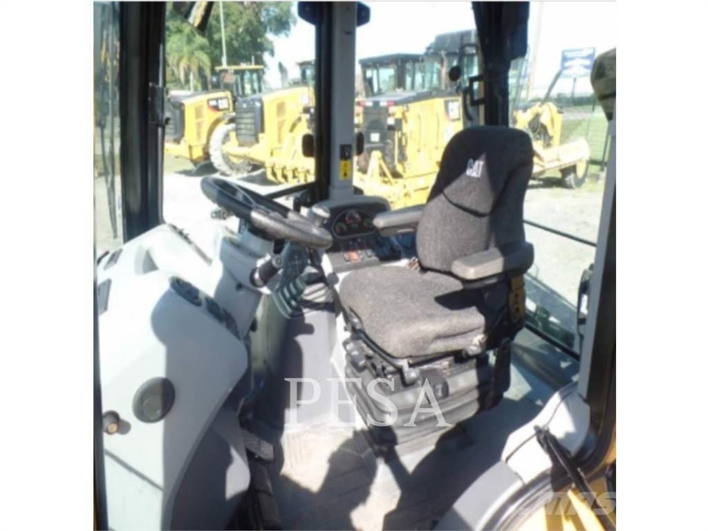 CAT 420 F 2 Grävlastare