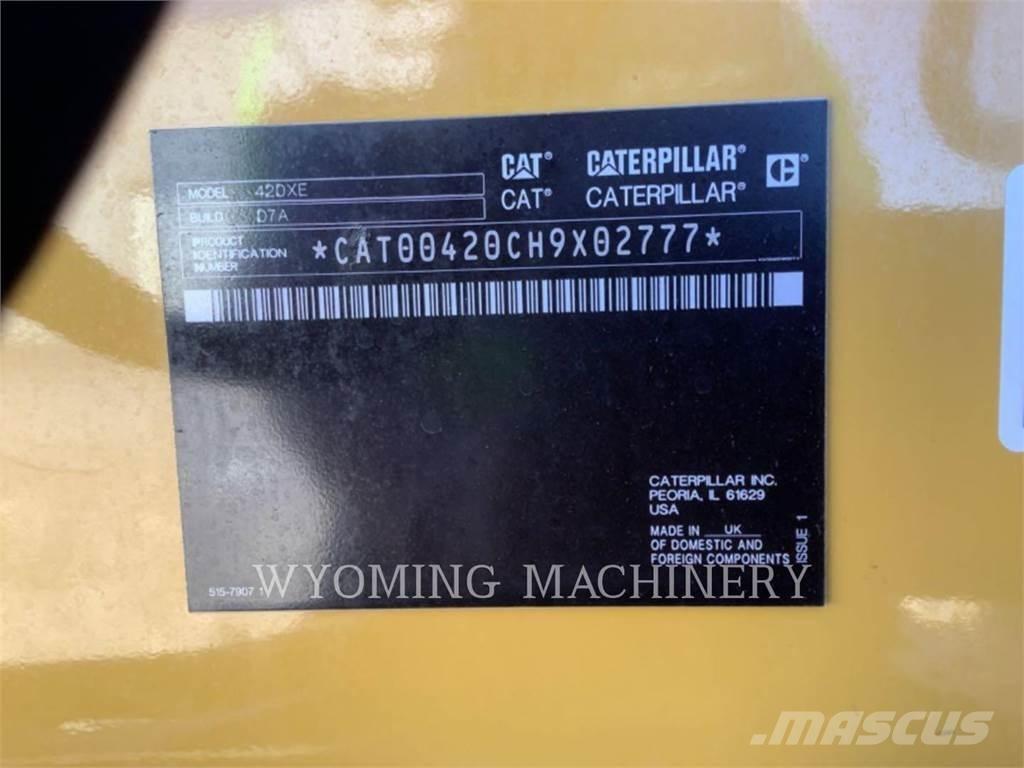 CAT 420 XE Grävlastare