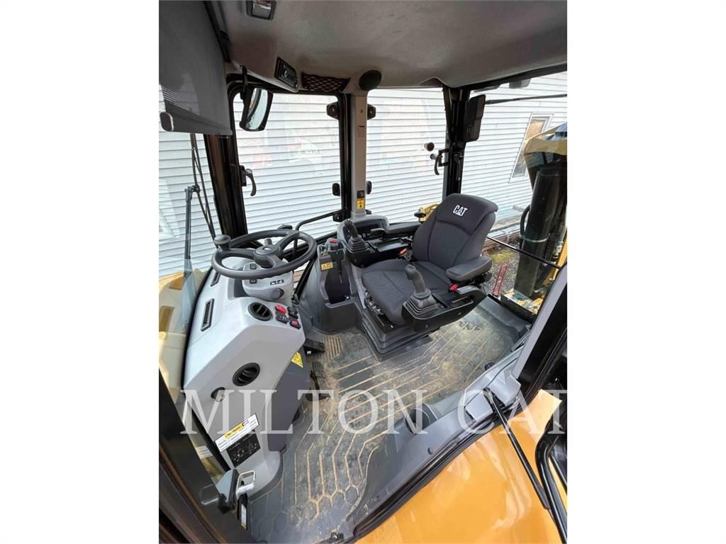 CAT 42007XE Grävlastare