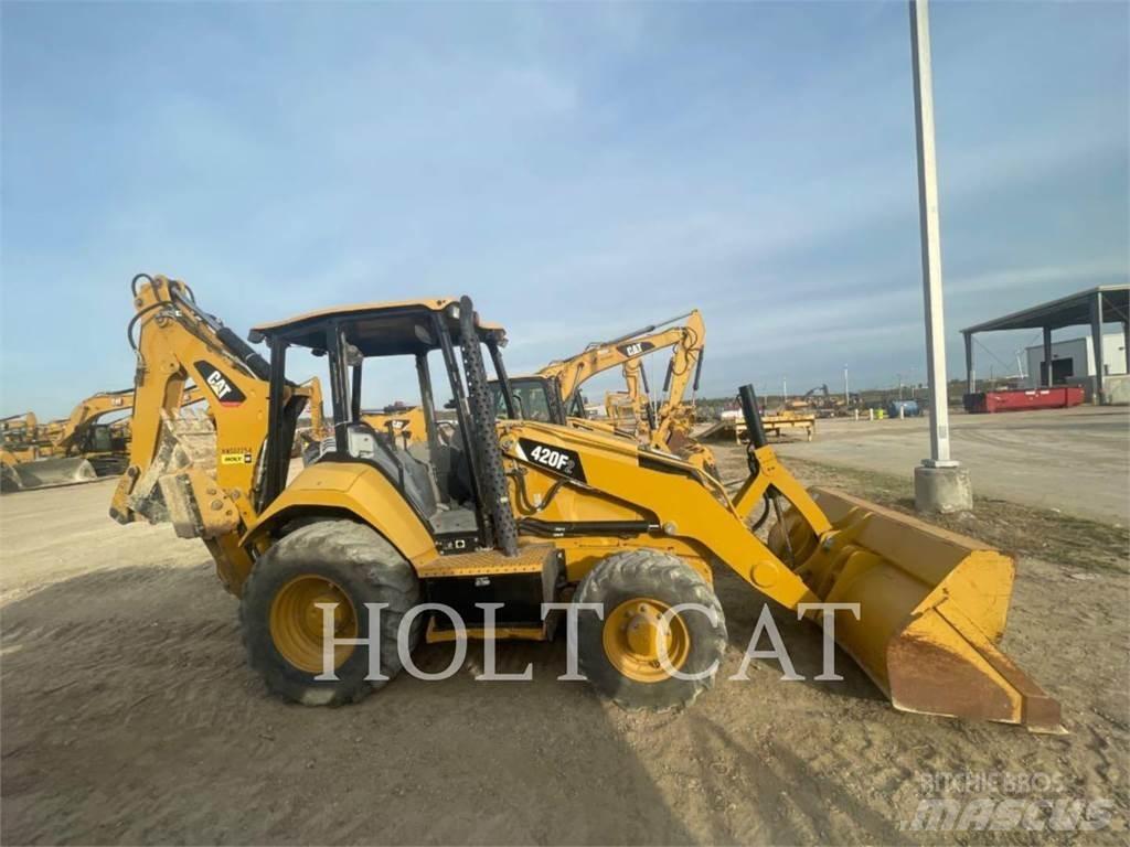 CAT 420F Grävlastare