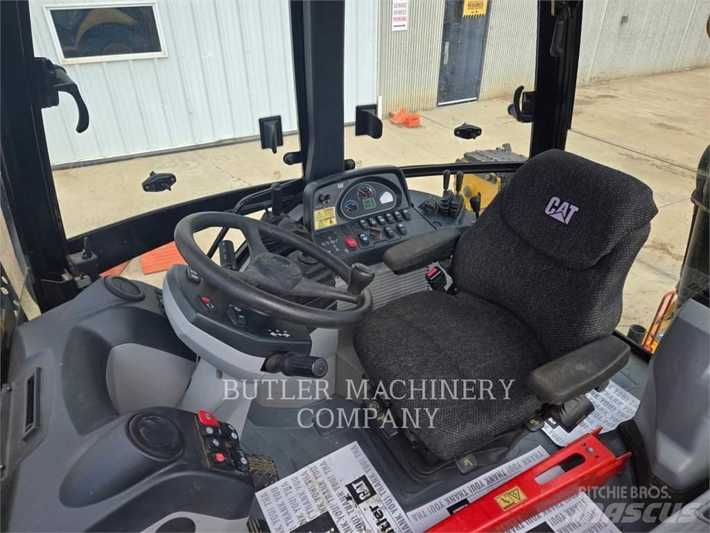 CAT 420F Grävlastare