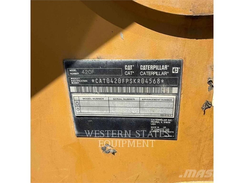 CAT 420F Grävlastare