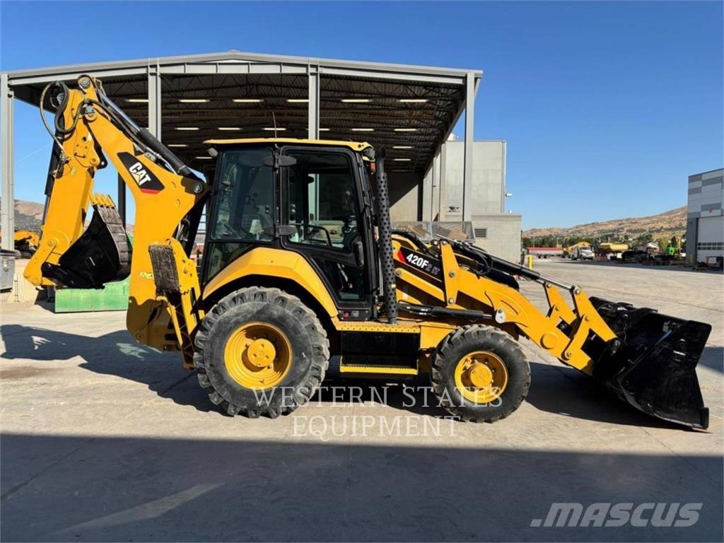 CAT 420F2 Grävlastare