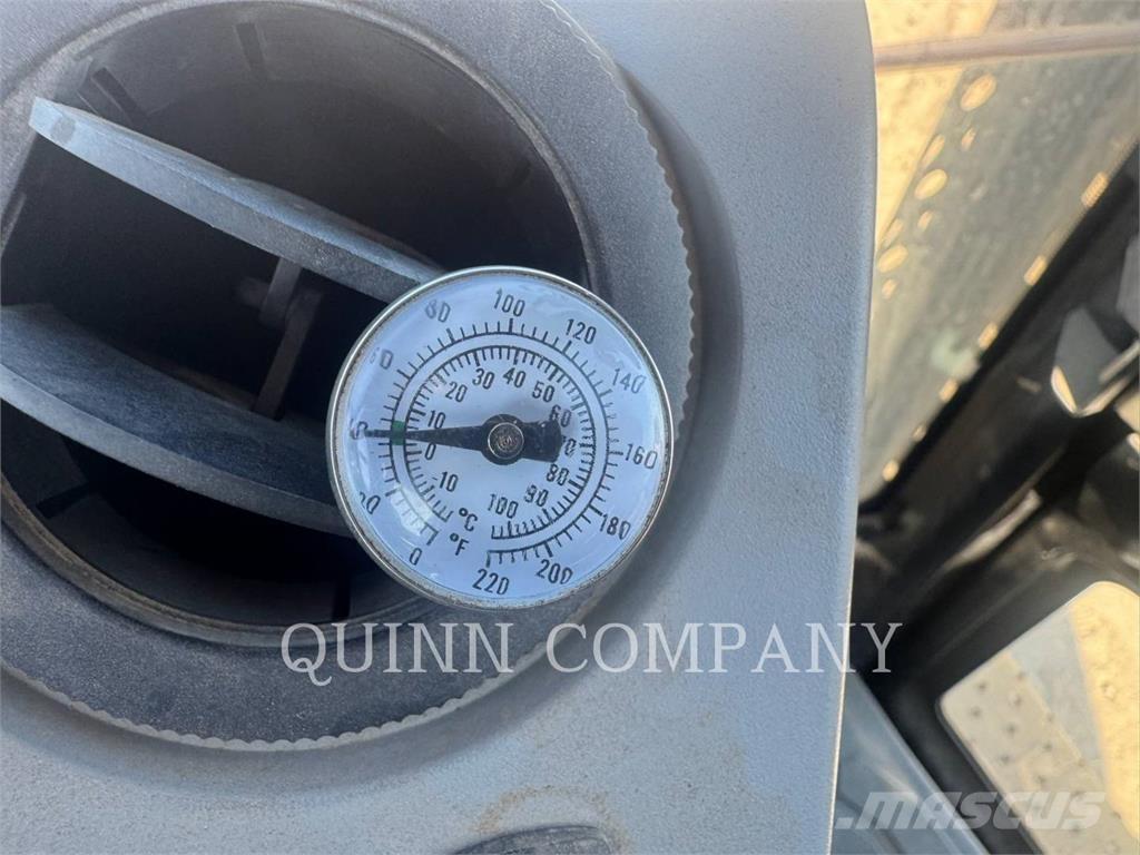 CAT 420F2 Grävlastare