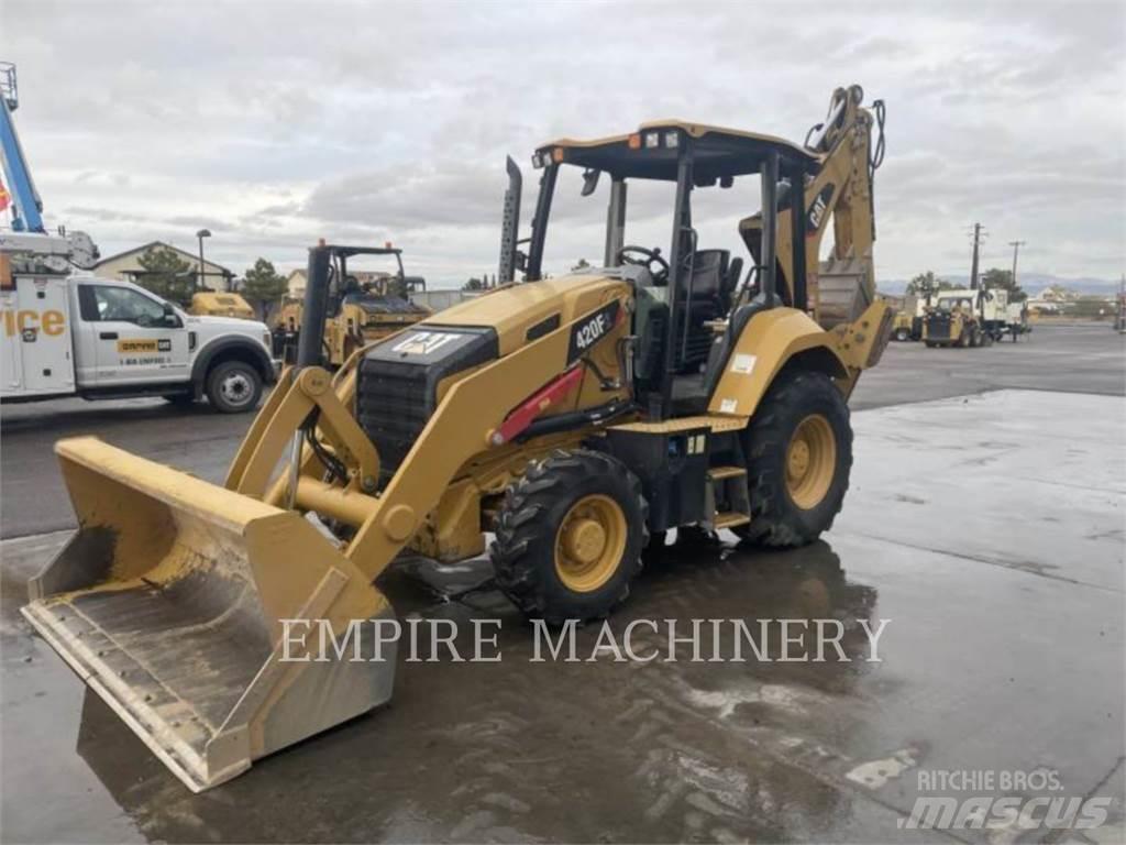 CAT 420F2 4EO Grävlastare