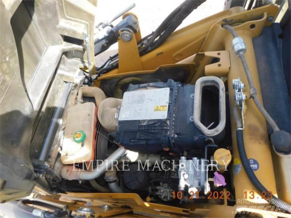 CAT 420F24EOIP Grävlastare