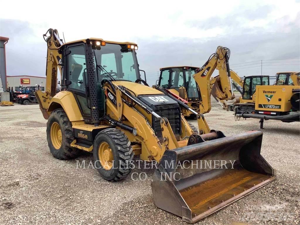 CAT 420F2IT Grävlastare